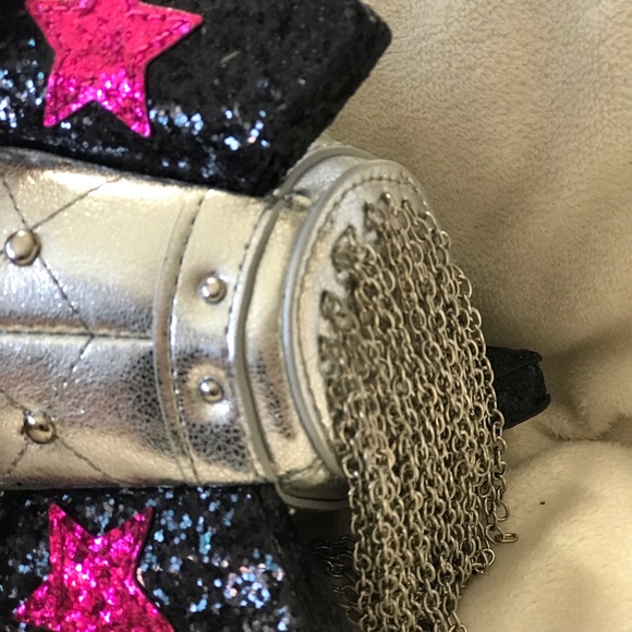 Betsey Johnson ‘Gimme Some Space’ Crossbody Rocket - Picture 4 of 7